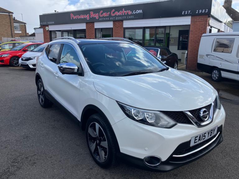 2015 Nissan Qashqai N-Tec+ DiG-T 5 Dr (6) Petrol