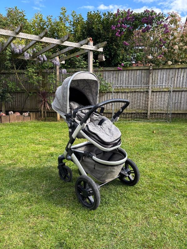 Joolz pram 