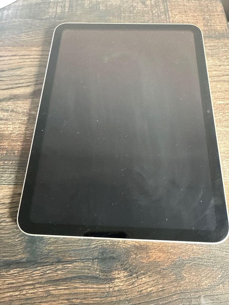 Apple IPad A16 WiFi & cellular 128gb