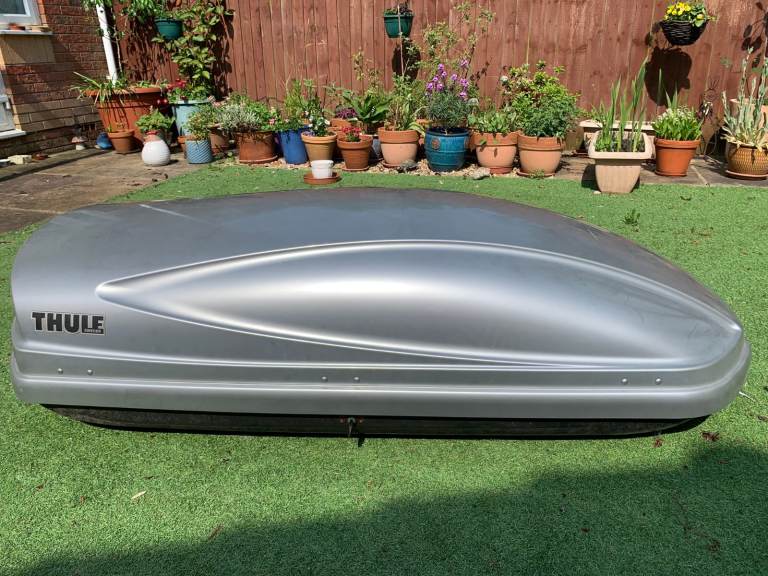 THULE ROOF TOP BOX + FRAME + SUPPORT BARS - Easy opening from both sides + KEY