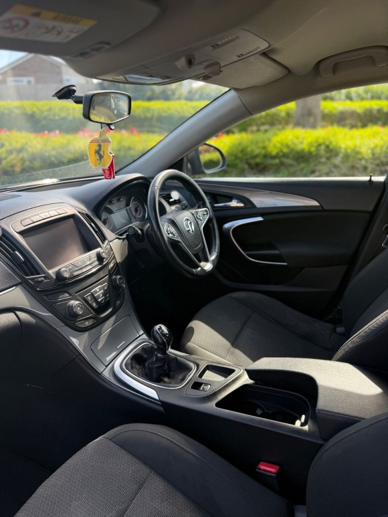 Vauxhall insignia ECOFLEX 2015 1956(cc) manual 5 doors