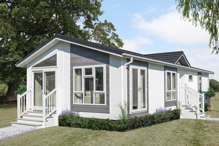 Omar Anniversary in Grantham  - Lodge / Caravan 