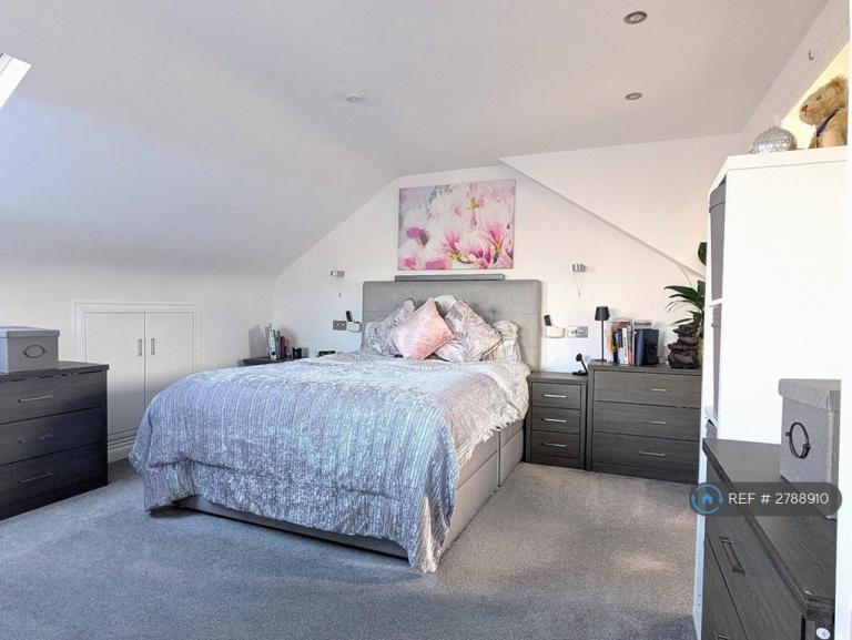 4 bedroom house in Southfield Avenue, Bristol, BS15 (4 bed) (#2788910)