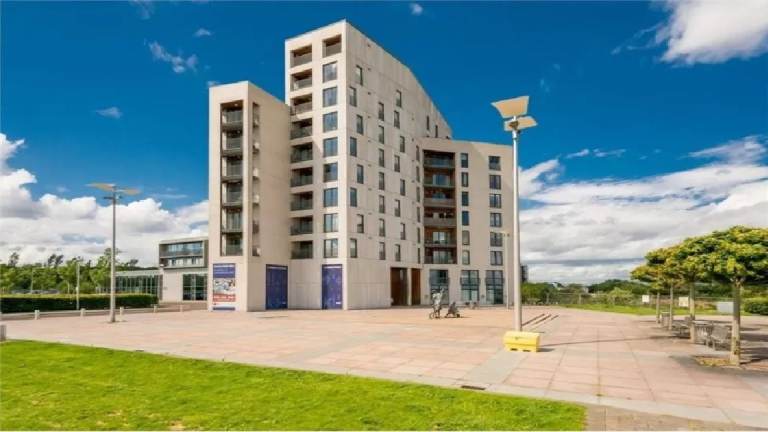 Double bedroom with Ensuite (shared) bathroom