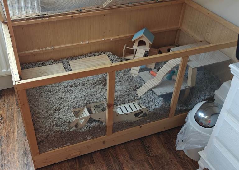 Pawhut wooden hamster cage 