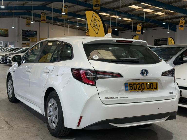 2020 Toyota Prius 1 790 CC TOYOTA COROLLA TOURING Hybrid