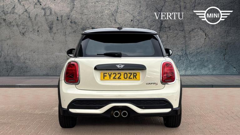 2022 MINI Hatch 2.0 Cooper S Exclusive 3dr Auto Petrol Hatchback Hatchback Petrol Automatic