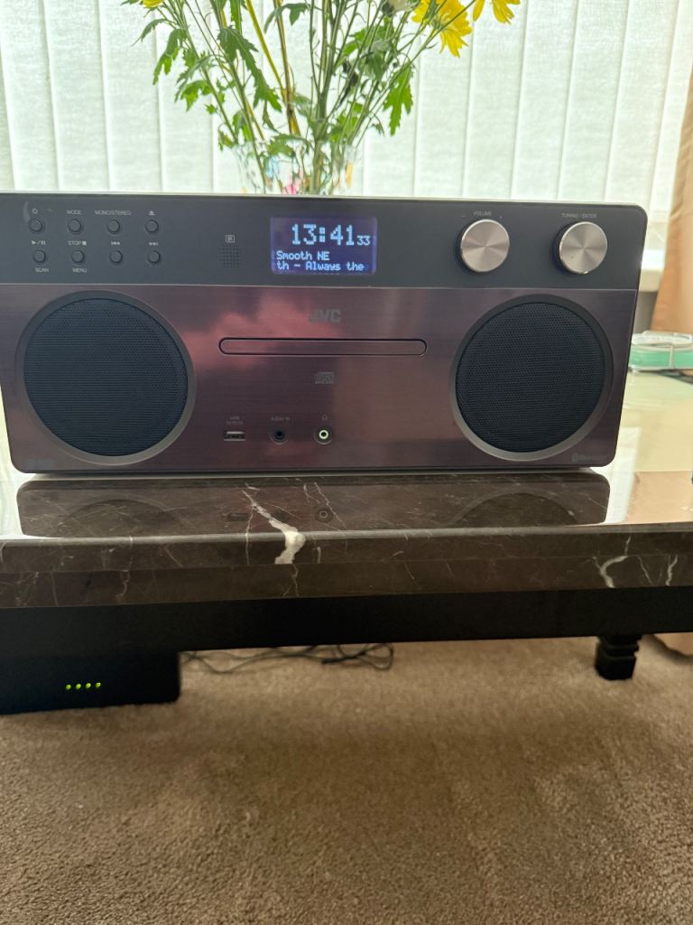 JVC Compact Stereo System with DAB Radio and CD Player