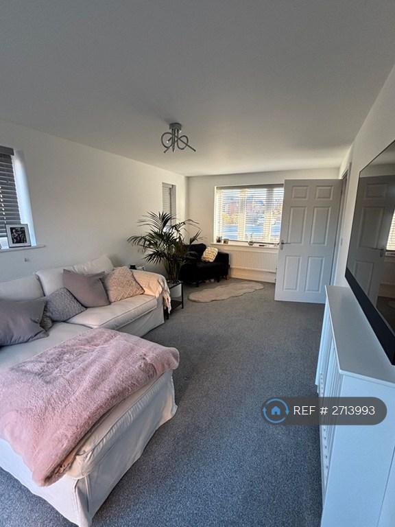 3 bedroom house in Citrine Place, Cheltenham, GL52 (3 bed) (#2713993)