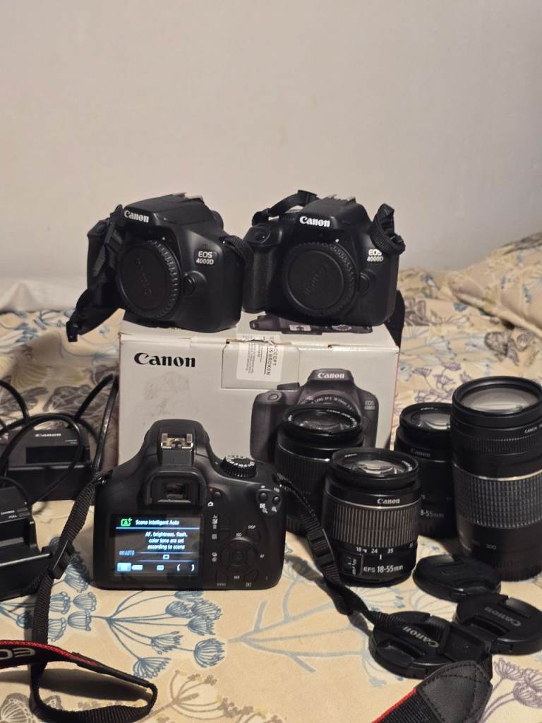3x Canon EOS 4000D cameras 
