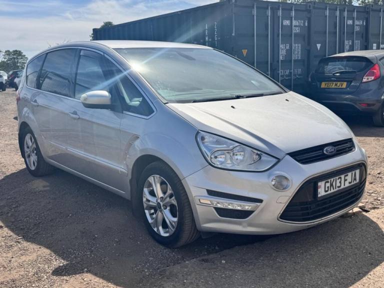 2013 Ford S-Max 2.0 TDCi Titanium Euro 5 5dr MPV Diesel Manual