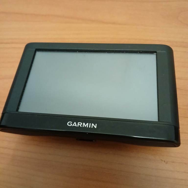 Garmin GPS Device – Good Condition