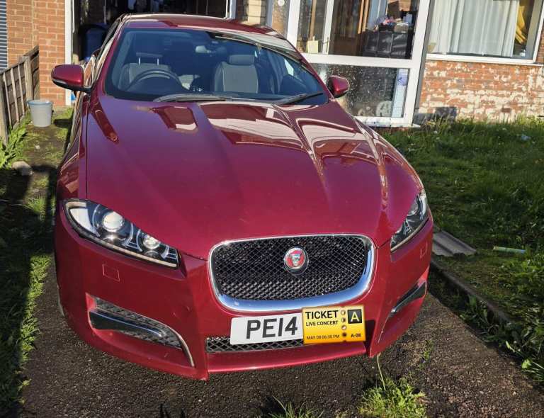 Jaguar, XF, Saloon, 2014, Other, 2179 (cc), 4 doors