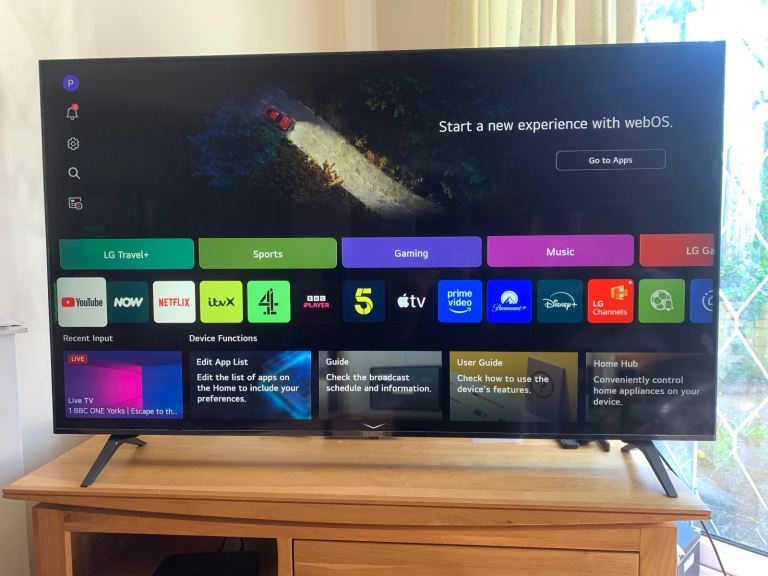 65” LG smart 4k hdr tv 