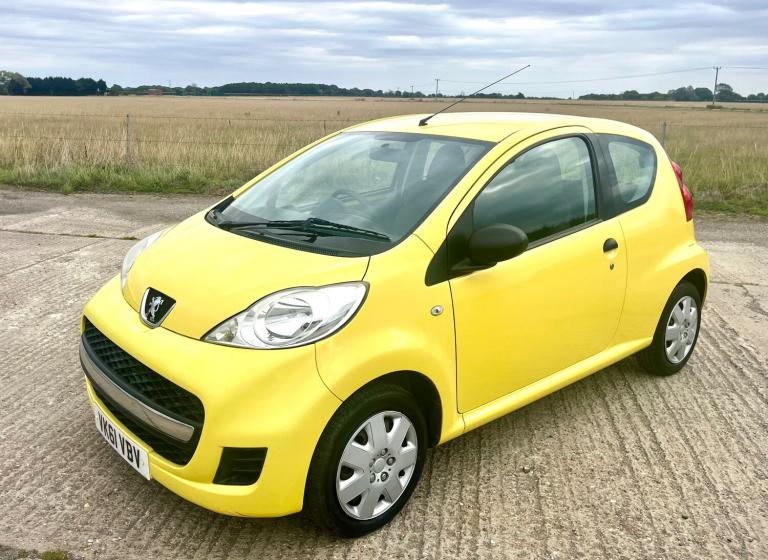 2011 Peugeot 107 Urban Lite*10m mot*£20 tax*70mpg*Low Insurance*ONLY 66k miles