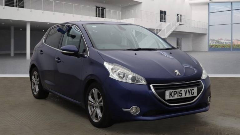 2015 Peugeot 208 1.6 e-HDi Allure Hatchback 5dr Diesel Manual Euro 5 (s/s) (92 ps) Hatchback Dies...