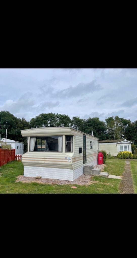 2 BEDROOM CARAVAN TO RENT OVER 50s ONLY 