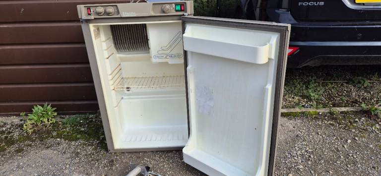 ELECTROLUX RM4237 3way fridge freezer for camper caravan motorhome boat.