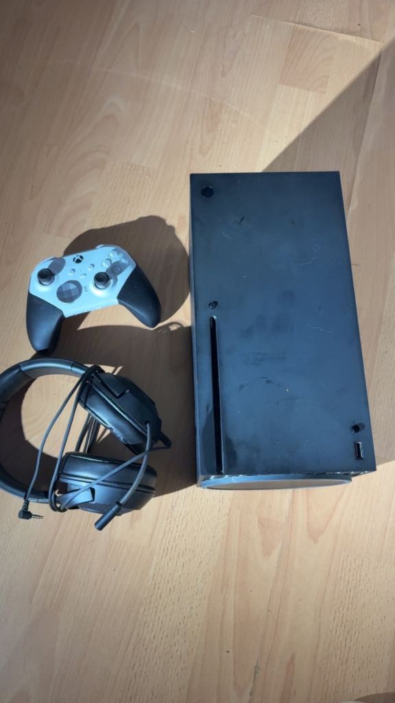 Xbox Series X Console with elite controller and Headset – Good Condition