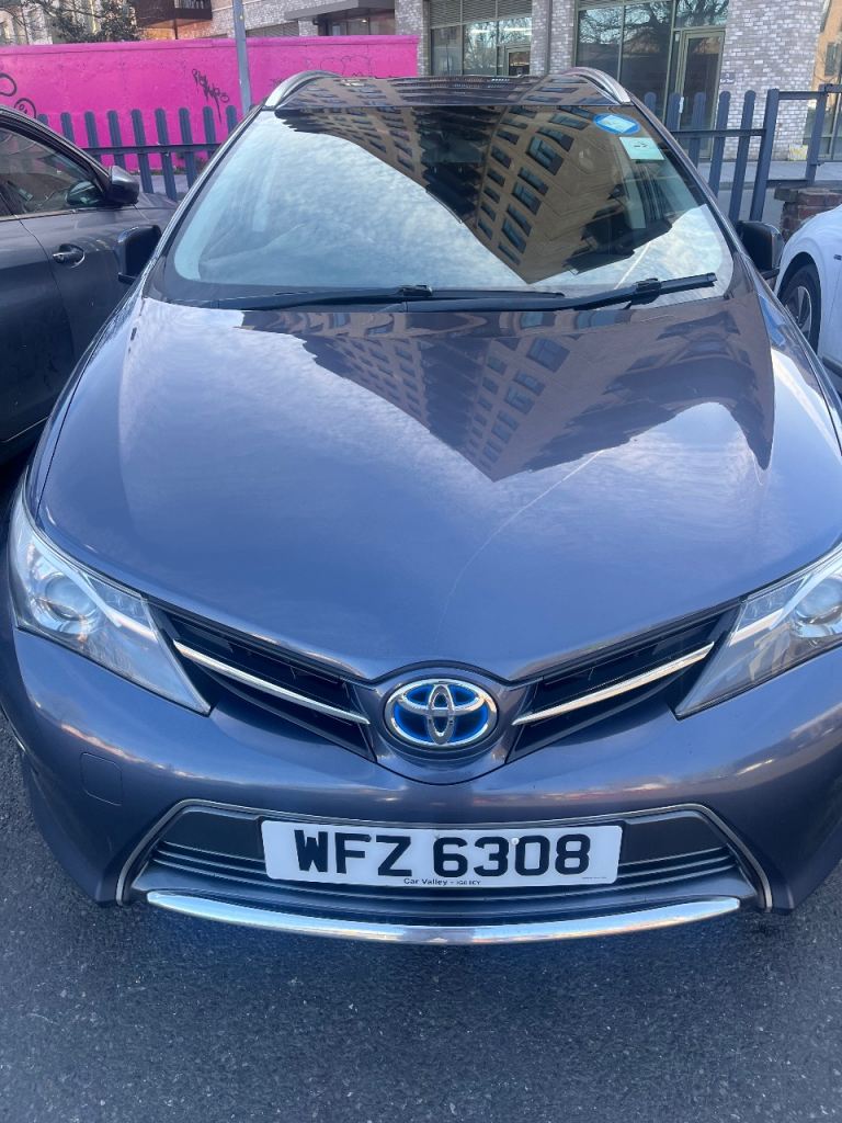 TOYOTA AURIS 2015 HYBRID AUTOMATIC 