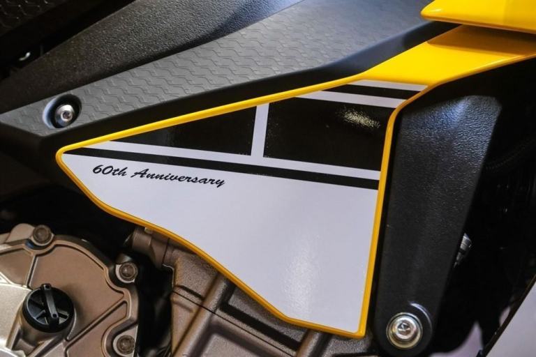 Yamaha R1 60th Anniversary