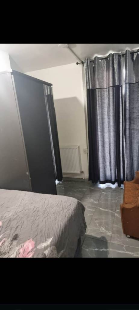 Studio flat for rent in streatham hill 