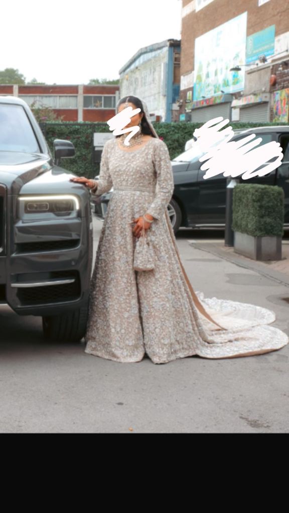 Pakistani wedding dress from Saat rang birmingham 