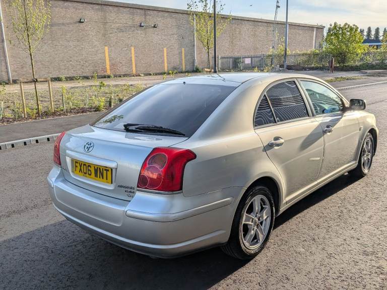 Toyota, AVENSIS, Hatchback, 2006, Manual, 2231 (cc), 5 doors