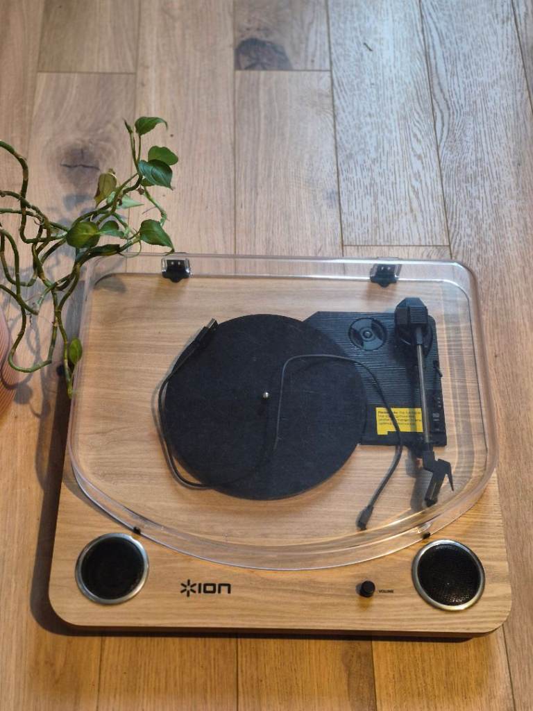 Ion record player