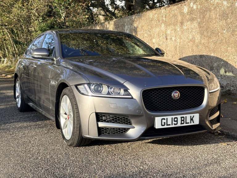 2019 Jaguar XF 2.0 d R-Sport Saloon Diesel Automatic
