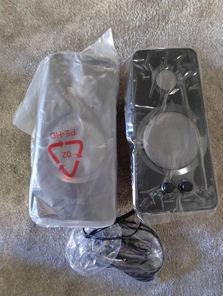 SPEAKER SYSTEM STEREO