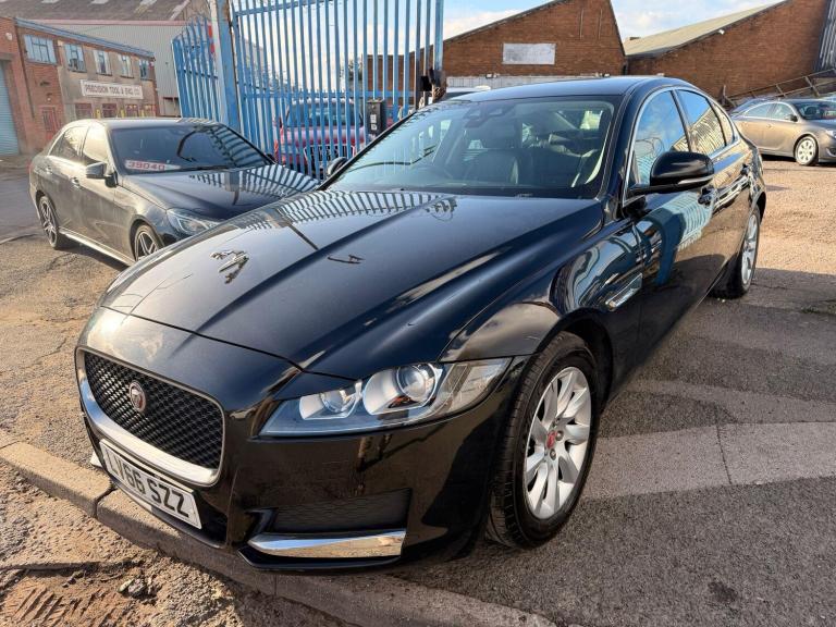 2016 Jaguar XF 2.0d Prestige Auto Euro 6 (s/s) 4dr SALOON Diesel Automatic