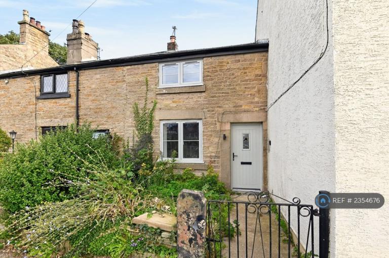 2 bedroom house in Church St, Chorley, PR7 (2 bed) (#2354676)