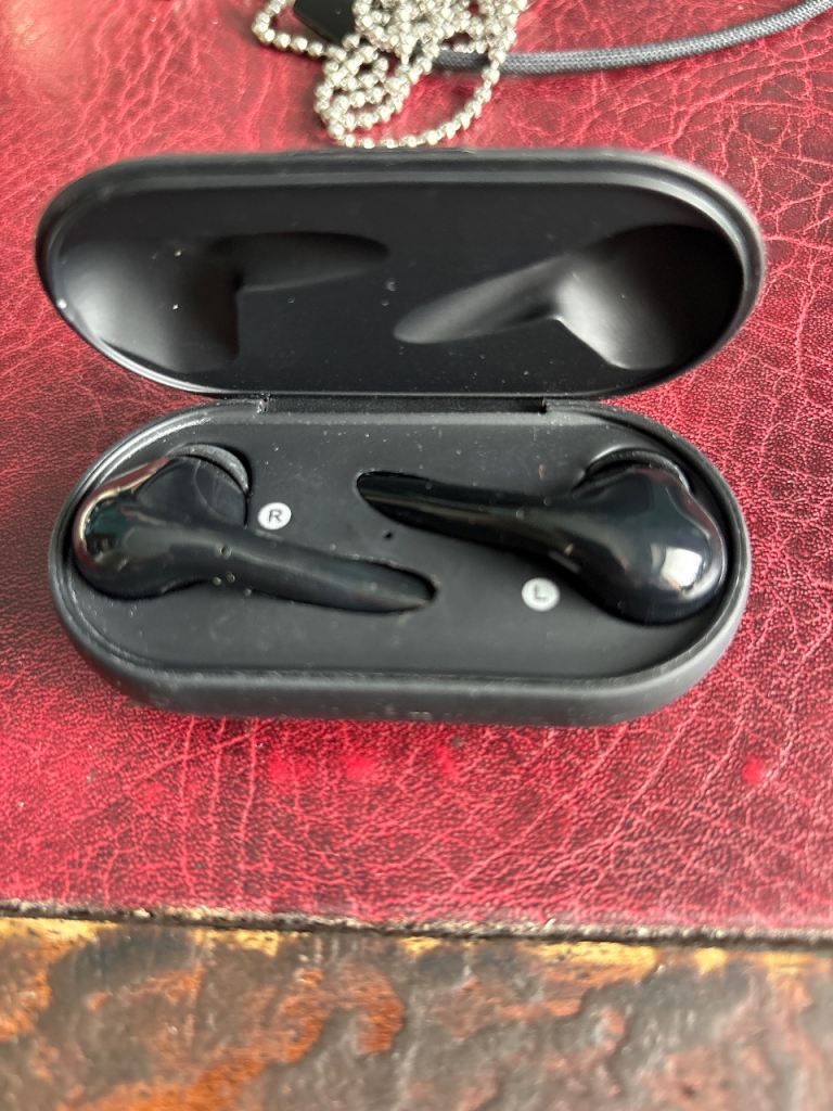 Black Wireless Earbuds with Charging Case – Good Condition