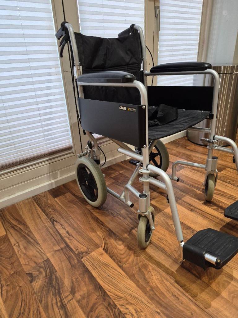 Drive folding wheelchair Light and aluminum mobility 