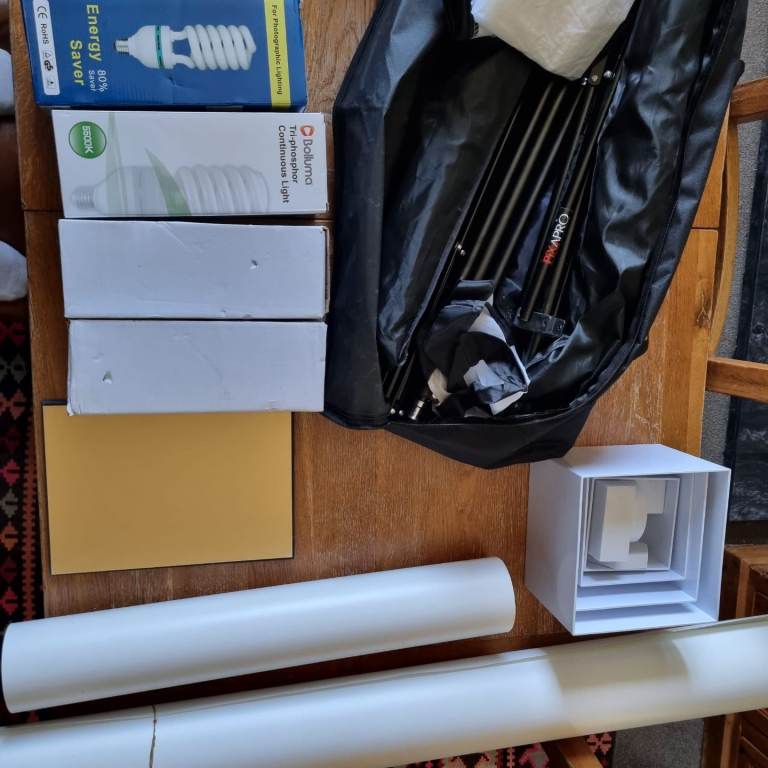 Job lot photography equipment 