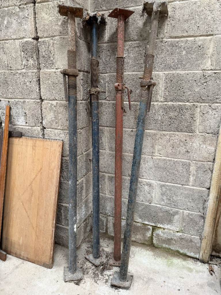 Adjustable 2m Metal Acrow Props – Set of 4, Fair Condition
