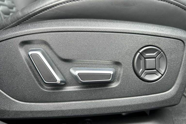 2024 Audi RS6 Avant RS 6 TFSI Quattro Performance 5dr Tiptronic Estate Petrol Automatic