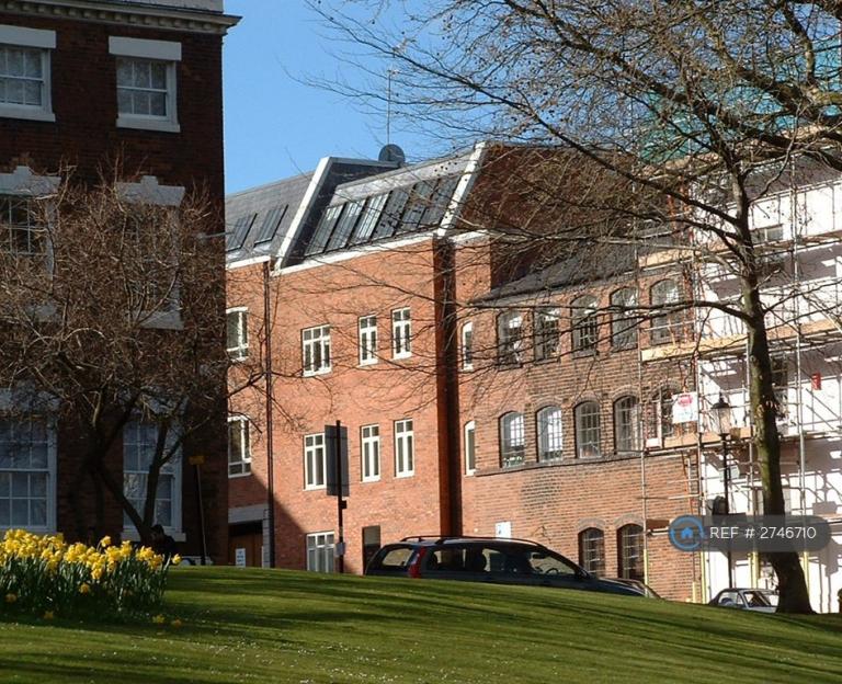 1 bedroom flat in Caroline Street, Birmingham, B3 (1 bed) (#2746710)