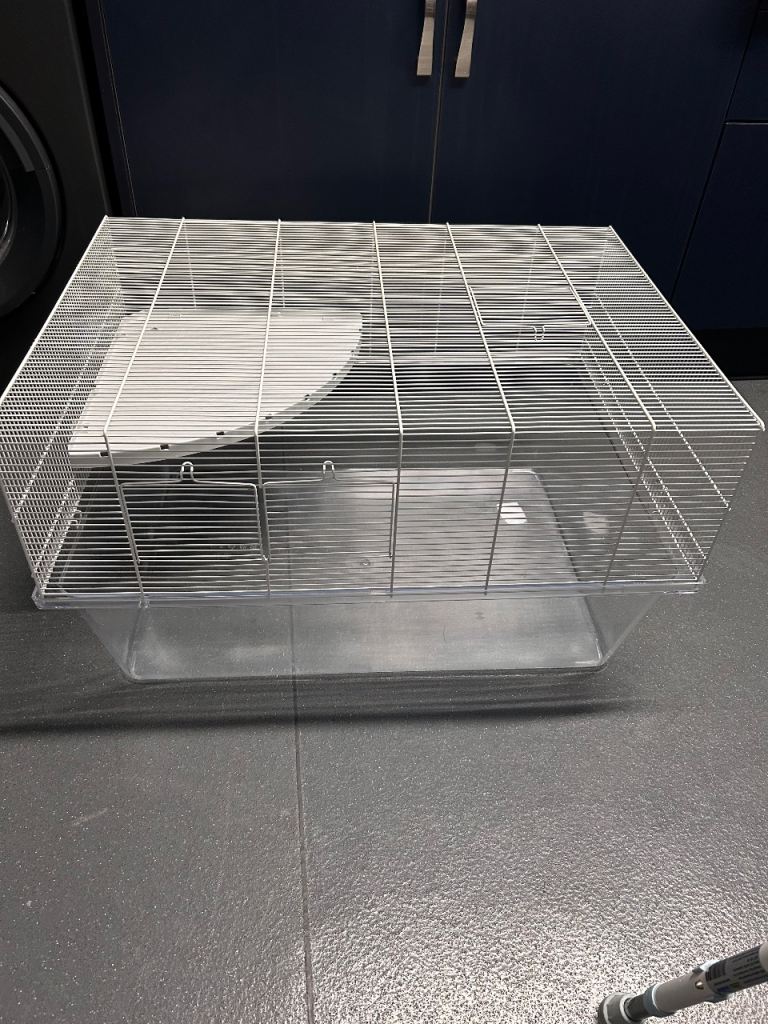 Extra large hamster cage 