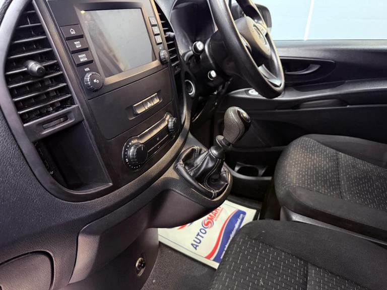 2020 Mercedes-Benz Vito 1.7 114 CDI Progressive FWD L2 Euro 6 (s/s) 5dr (LWB) PANEL VAN Diesel Ma...