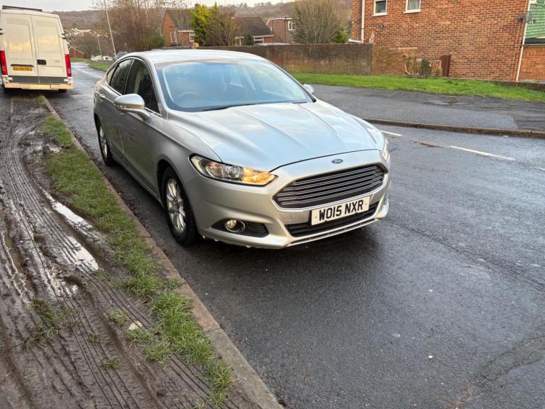 2015 Ford Mondeo 2.0 TDCi ECOnetic Zetec Euro 6 (s/s) 5dr Diesel