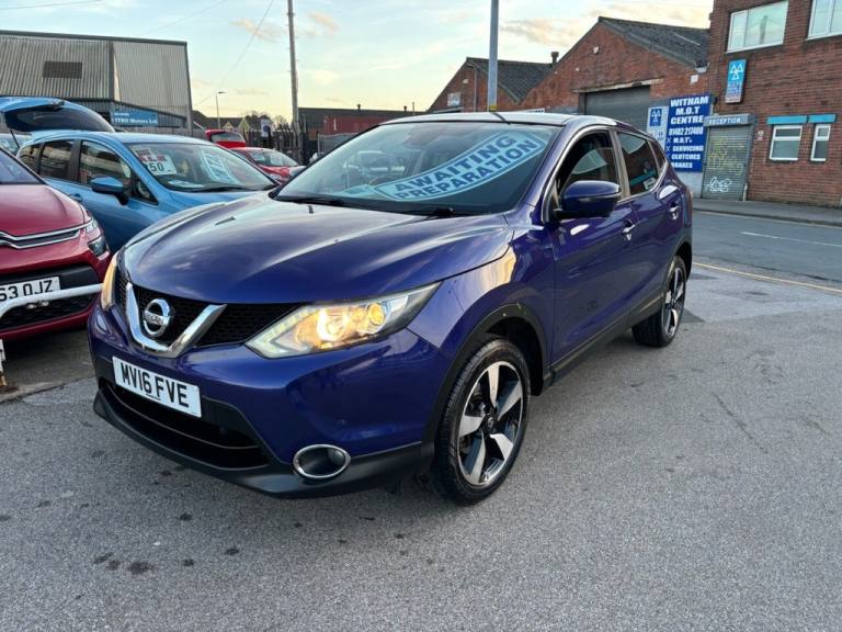 2016 Nissan Qashqai 1.2 DIG-T N-Connecta SUV 5dr Petrol Manual 2WD Euro 6 (s/s) (115 ps) HATCHBAC...