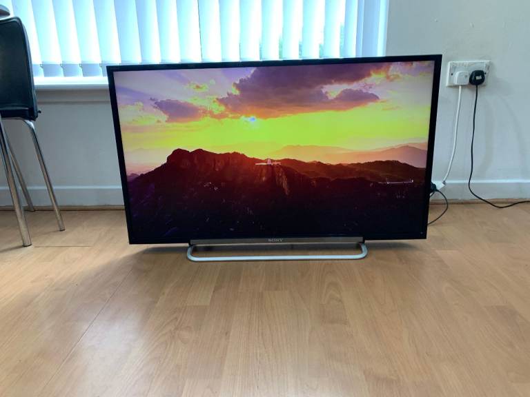 Sony Bravia 40 inch Smart TV