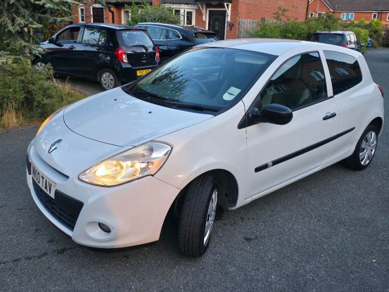 Renault Clio 1.2 Manual