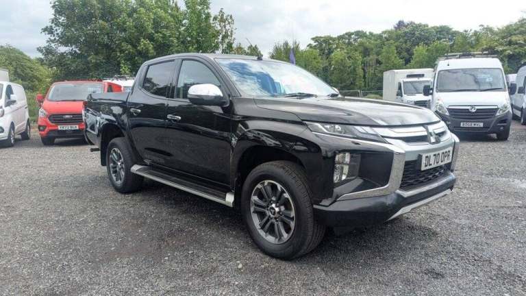 2020 Mitsubishi L200 Warrior Pickup Double Did 150 PS 4x4  Pickup Diesel Manual