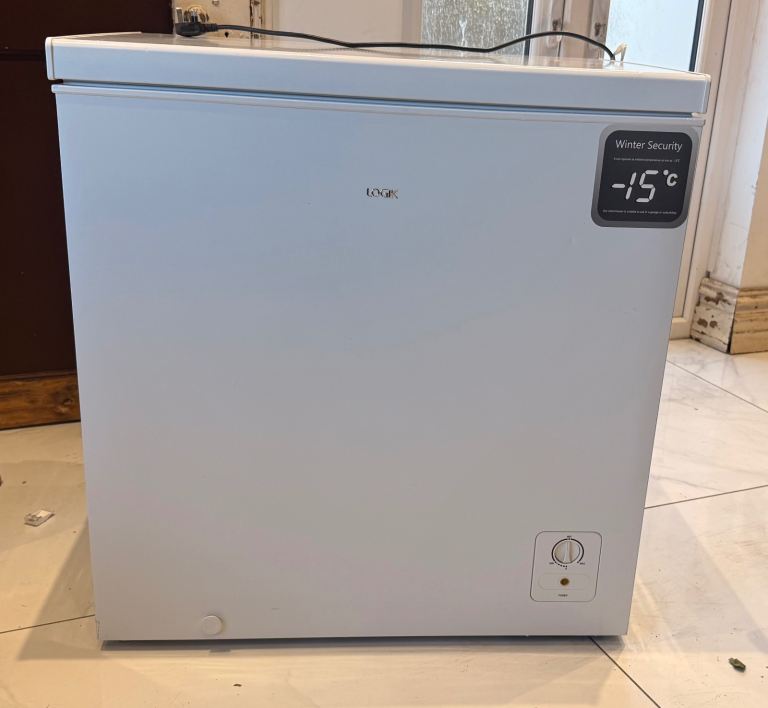 Logik Chest Freezer – Good Working Order 