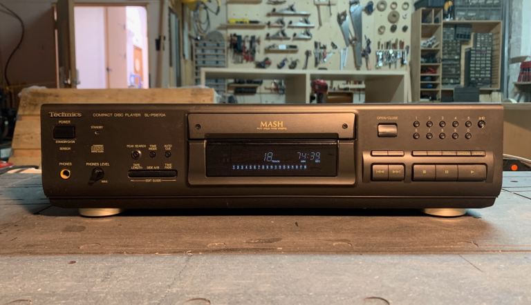 Technics SL-PS670A CD Player Separate