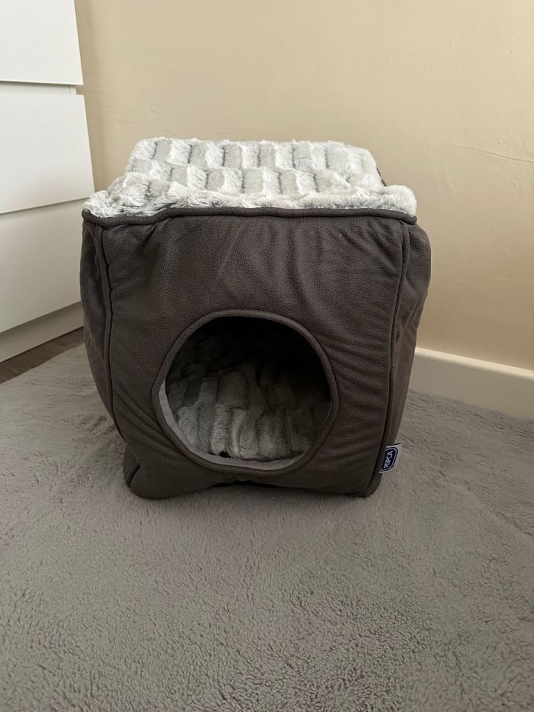 RSPCA Cat Cube 3 in 1 😻