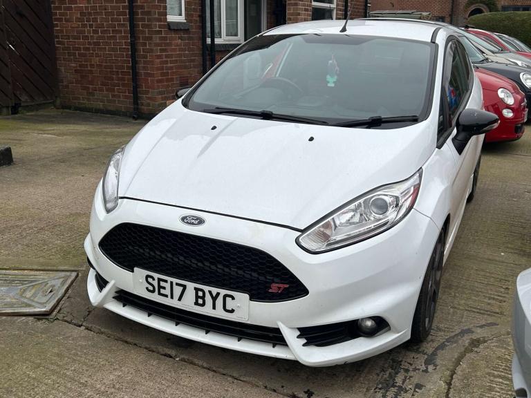 2017 Ford Fiesta 1.6 EcoBoost ST-2 3dr HATCHBACK PETROL Manual